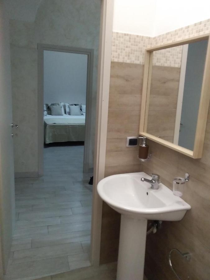 Vittorio Emanuele House Apartment Catania Luaran gambar