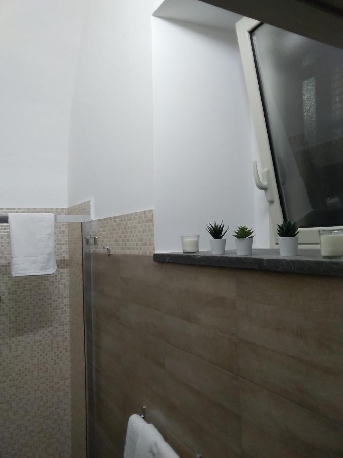 Vittorio Emanuele House Apartment Catania Luaran gambar