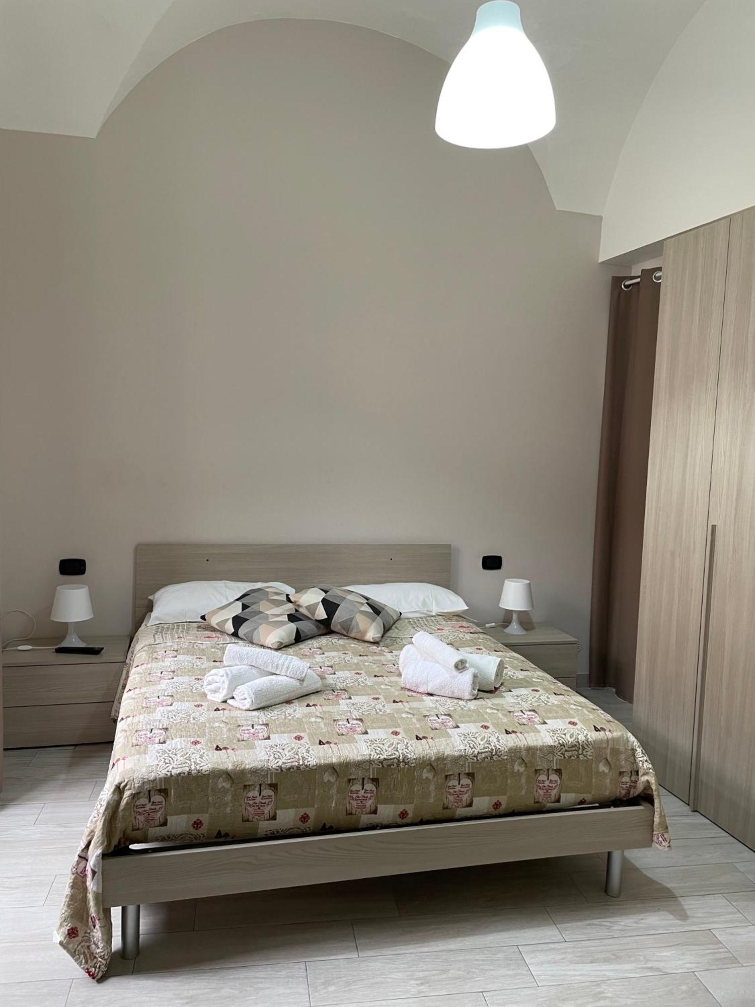 Vittorio Emanuele House Apartment Catania Luaran gambar